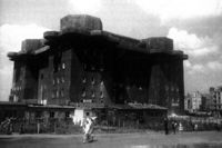 Flakbunker Heiligengeistfeld. Hamburg 1942