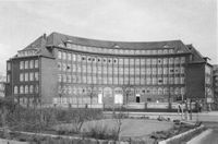 Volksschule Ahrensburger Straße. Hamburg 1919-23